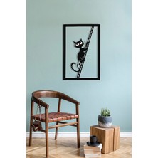 Macrodec Cat On A Ladder Merdivendeki Kedi Metal Tablo - Modern Çerçeveli Kedi Duvar Dekoru