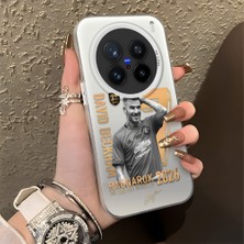 HONTINGA Vivo X200 Pro ile Uyumlu Kılıfı Silikon Kenar Sert Arka Düşüme Önleyici Basitlik Anti Düşme Kamera Korumali David Beckham Desen Telefon Kılıfı K1-1156