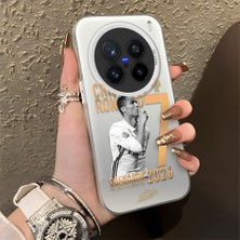 HONTINGA Vivo X200 Pro ile Uyumlu Kılıfı Silikon Kenar Sert Arka Düşüme Önleyici Basitlik Anti Düşme Kamera Korumali Cristiano Ronaldo Desen Telefon Kılıfı K1-1153