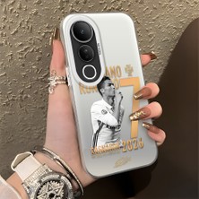 HONTINGA Vivo V50 Lite ile Uyumlu Kılıfı Silikon Kenar Sert Arka Düşüme Önleyici Basitlik Anti Düşme Kamera Korumali Cristiano Ronaldo Desen Telefon Kılıfı K1-1153