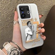 HONTINGA Vivo X200 Fe ile Uyumlu Kılıfı Silikon Kenar Sert Arka Düşüme Önleyici Basitlik Anti Düşme Kamera Korumali Cristiano Ronaldo Desen Telefon Kılıfı K1-1153