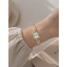 Boris Accessory Kadın Altın Renk Dikdörtgen Kasa Taşlı Bileklik Saat Zarif Tasarım