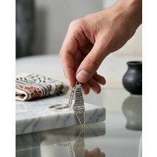 Filistin Haritasi Içinde Kefiye Nakışı Gümüş Rengi Anahtarlık Ünisex A300051