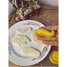 Mabeyn Hot Wheels Temalı Kurabiye Kalıbı Seti (4 'lü)