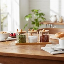 Enyaza Home Bambu Standlı 3'lü Cam Baharatlık, Borasilikat, Baharat Seti - Şık ve Fonksiyonel Bambu Standlı - Mutfakta Düzeni ve Lezzeti Bir Arada Yaşayın!