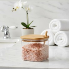 Enyaza Home Deconox 600 ml Bambu Kapaklı ve Kaşıklı Kare Cam Kavanoz, Vakumlu Ahşap Kapaklı Baharatlık, Kendinden Kaşık Yuvalı Şeker, Kahve ve Banyo Tuzu Saklama Kabı