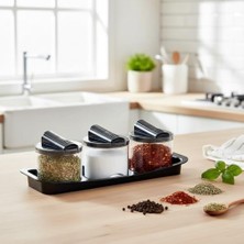 Enyaza Home Deconox Favori 3'lü Lüks Baharatlık Seti - Kaşıklı ve Özel Standlı Tezgah Üstü Tuzluk, Karabiberlik ve Baharat Seti | Şeffaf ve Şık Tasarım (26CM x 9cm x 8 Cm)