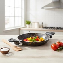 Enyaza Home Papilla Desert Eco 20 cm Sahan - Siyah Zemin Üzeri Gold (Altın) Izmir Desenli Yanmaz Yapışmaz Çift Kulplu Yumurta Tavası