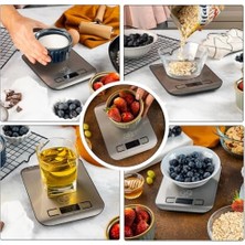 Enyaza Home Bluefox Dijital Mutfak Terazisi - Paslanmaz Çelik Yüzeyli Hassas Mutfak Tartısı - Dara Işlevi, LED Ekran, 5 Birim Dönüştürme ve Otomatik Kapanma Özellikli - 5 kg Tartı Kapasitesi