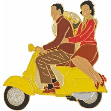 Vespa Couple On Scooter Rozet - Pin / Vespıssımo