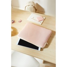 Ocean Home Textile Su Itici Leke Tutmaz Pembe Dama Desen Tablet Taşıma Çantası / Kılıfı 32.5 x 24 x 2 cm