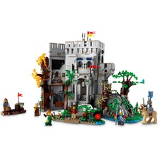 LEGO Bricklink Castle In The Forest Set 910001