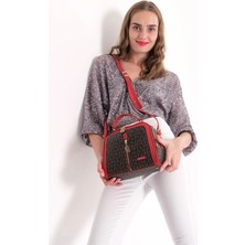 Just Polo Şık ve Lüks Tasarım Kadın Ayarlanabilir Askılı El ve Omuz Çantası 29X19CM