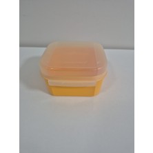 Özbience Şık Mini Kare Şişe 450 Ml, Hafif ve Taşıması Kolay Tasarım