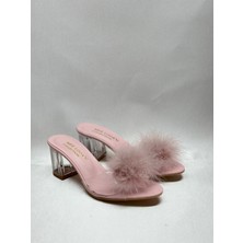 mee looa'n collection Şeffaf Tüylü Terlik