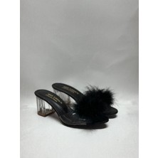 mee looa'n collection Şeffaf Tüylü Terlik