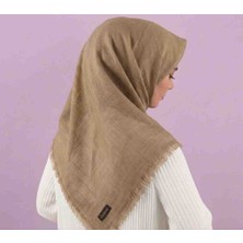 Özense Flamlı Pamuklu Terletmeyen 4 Mevsim Kullanılabilir 100X100 cm Latte Renkli Eşarp