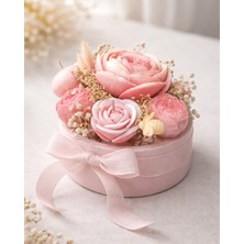 Bienvenue Vanilya Kokulu Küçük Çiçek Buketi Soya Mum