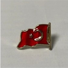 MarkEntegra Dalgalı Türk Bayraklı Yaka Rozeti, Özelleştirilmiş Tasarım