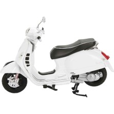 NW NessiWorld 57243 Nessiworld- Vespa  Gts 300 Super Beyaz Motor 1:12