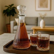 Mabeyn Kristal Desenli Cam Sürahi – Kapaklı Şeffaf Karaf, Su, Şarap, Likör ve Meşrubat Sunum Şişesi, Zarif Masa Dekoru