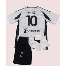 Juventuss 2024/25 Yeni Sezon Kenan Yıldız Iç Saha Çocuk Forması 4'lü Set (10)