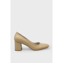 Kanuga Kadın Küt Burun Kalın Topuklu Ayakkabı Nut K-EST226