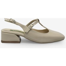 Kanuga Kadın Küt Burun Kısa Kalın Topuklu Ayakkabı Bej Rugan LPA851