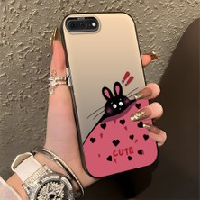 Ucuc iPhone 7 Plus/8 Plus Uyumlu Sert Akrilik Arka Silikon Kenar Lens Koruma Şık Baskı Kılıf