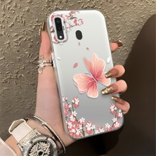 Ucuc Samsung Galaxy A30/A20 Uyumlu Sert Akrilik Arka Silikon Kenar Lens Koruma Şık Baskı Kılıf