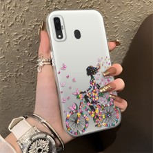 Ucuc Samsung Galaxy A30/A20 Uyumlu Sert Akrilik Arka Silikon Kenar Lens Koruma Şık Baskı Kılıf