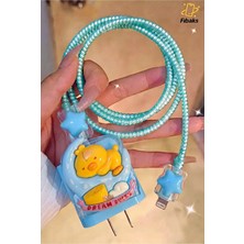 Fibaks iPhone 18W/20W/25W Şarj Aleti Koruyucu Adaptör Kılıfı Kablo Sarıcı Set Sevimli Ördek Figürlü