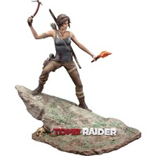 Dark Horse Tomb Raider: Lara Croft (Hayatta Kalma Dönemi)  Heykeli