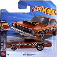 Hakay Hot Wheels Tekli Arabalar, 68 Dodge Dart Modeli ile Eğlenceli Oyun