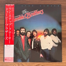 Only Japan Vinyl The Doobie Brothers – One Step Closer