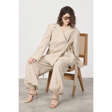 Diemmood Kadın Pile ve Kemer Detaylı Pantolon Lastikli Bej Oversize Takım
