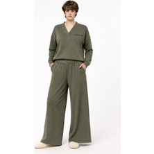 My Flamenco Modal Karışımlı V Yaka Sweatshirt & Geniş Paça Eşofman Takım