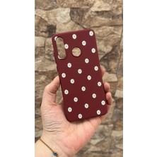 Vip Case Huawei P30 Lite Uyumlu Beyaz Papatya Desenli Silikon Darbe Emici Klasik Korumalı Rubber Kılıf