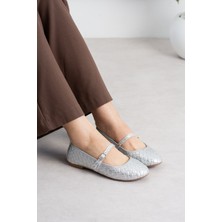 Shoetek Sawra Kadın Babet Önden Bantlı Tokalı Örgü Desenli Gümüş Deri