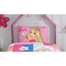 Taç Zorluteks Out Barbie Desenli % 100 Pamuk Kumaş 1 Adet Yastık Kılıfı 50X70 cm