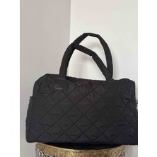 Nira Şık ve Kullanışlı Kadın Çanta | Günlük & Özel Gün Kombinlerine Uygun