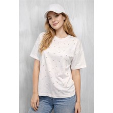 Fashion Friends Incili ve Taşlı Beyaz Kadın Bluz 26Y0082K1