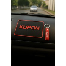 Özgürce Araç Içi Kaydırmaz Ped ve Anahtarlık Seti, Pratik ve Şık Tasarım