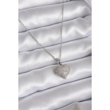 Yıldız Ticaret Mey Ithalat® 316L Çelik Zincir Gümüş Renk Zirkon Taş Detay Kalp Model Kadın Kolye