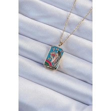 Yıldız Ticaret Mey Ithalat® 316L Çelik Zincir Altın Renk Taç ve Kız Figürlü Renkli Mineli Tarot Kolye