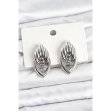 Yıldız Ticaret Mey Ithalat® Pirinç Gümüş Renk Sarmal Damla Model Vintage Kadın Küpe