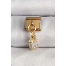 Yıldız Ticaret Mey Ithalat® 316L Çelik Gold Renk Sallantı Zirkon Taşlı Kare Model Nomination Charm