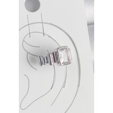 Yıldız Ticaret Mey Ithalat® Pirinç Gümüş Renk Kare Zirkon Taşlı Kadın Kıkırdak Model Küpe