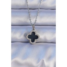 Yıldız Ticaret Mey Ithalat® 316L Çelik Gümüş Renk Siyah Mineli Zirkon Taşlı Yonca Figürlü Kolye