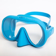 Özgürce Nefes Alabilen, Konforlu ve Şık Çok Amaçlı Maske